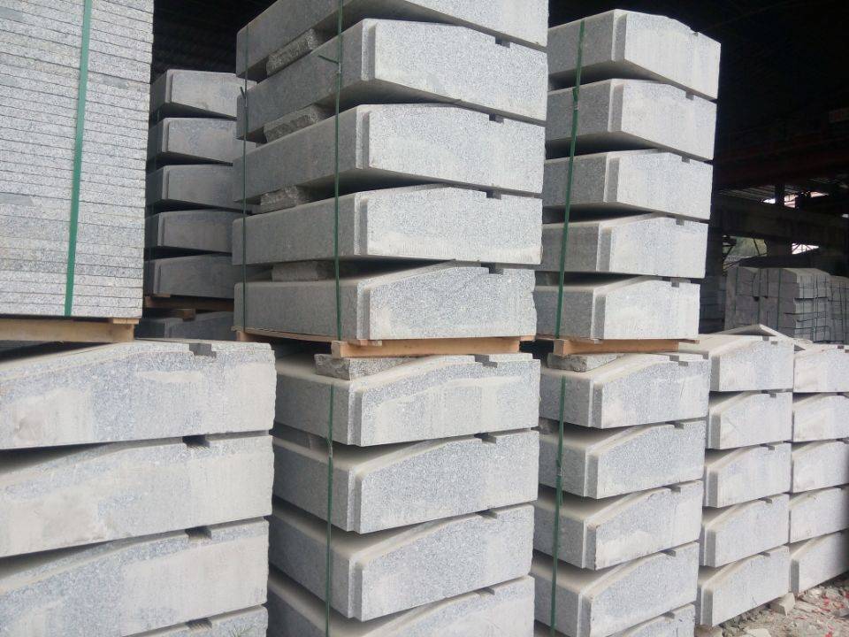 芝麻灰封開(kāi)花路側(cè)石，芝麻灰封開(kāi)花平緣石